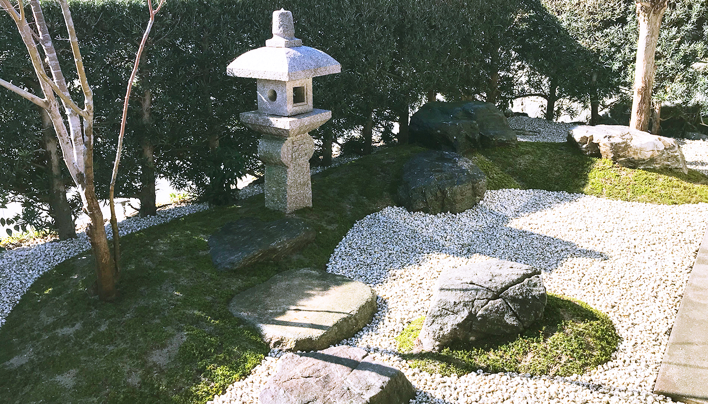 岡崎市Y様邸葉刈り作業と維持管理